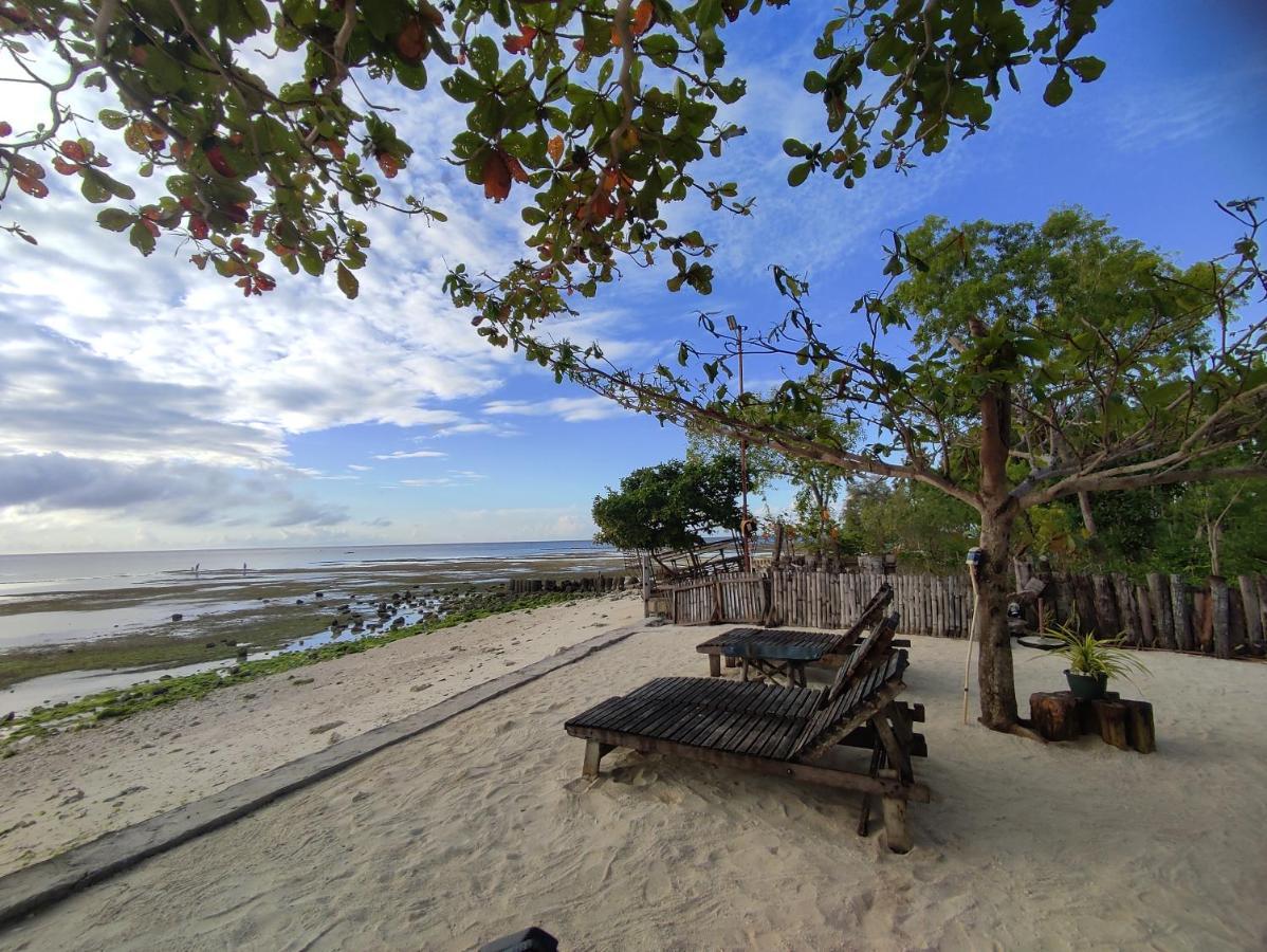 Sabas Beach And Campsite 锡基霍尔 外观 照片